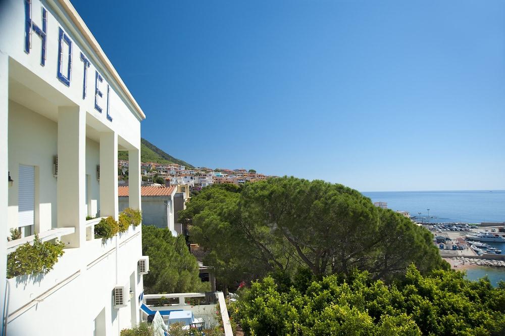 Albergo Miramare Cala Gonone Exterior foto